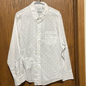 Goodfellow white button up